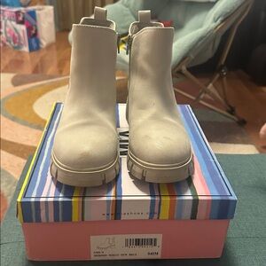MIA Off-White Chunky Sole Boots